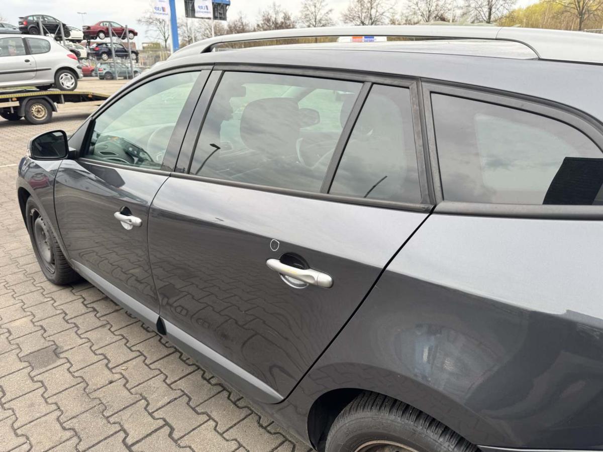 Renault Megane 3 Grandtour original T&uuml;r hinten links TEB66 Graphitschwarz Rohbau Bj.2011